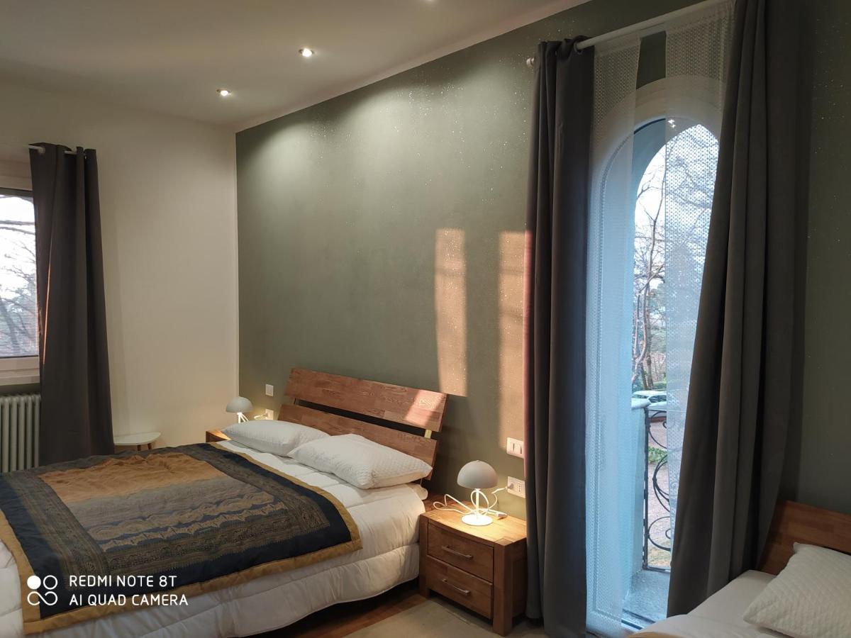 "La Selvetta" Bed And Breakfast Buguggiate Exteriér fotografie