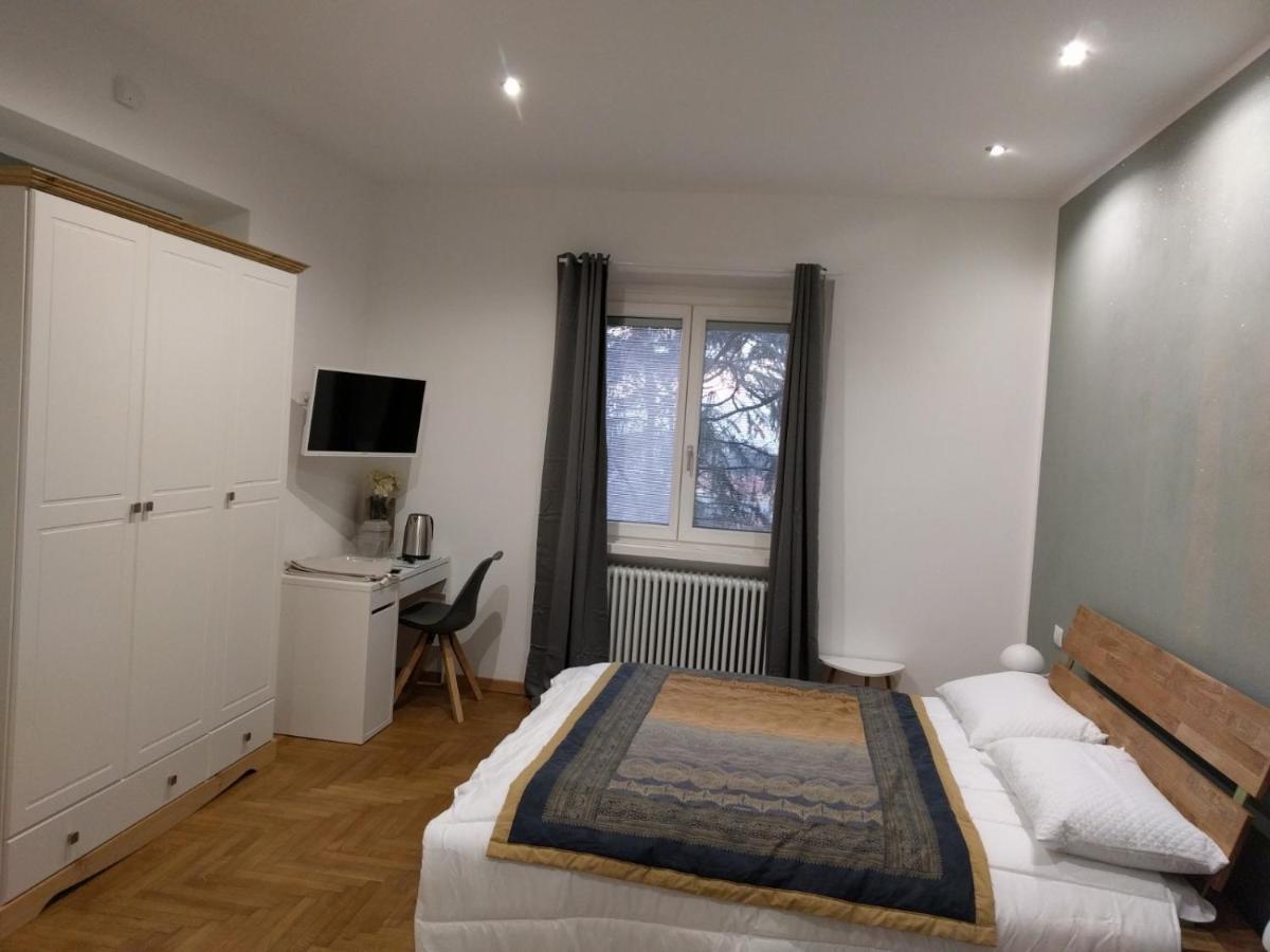 "La Selvetta" Bed And Breakfast Buguggiate Exteriér fotografie