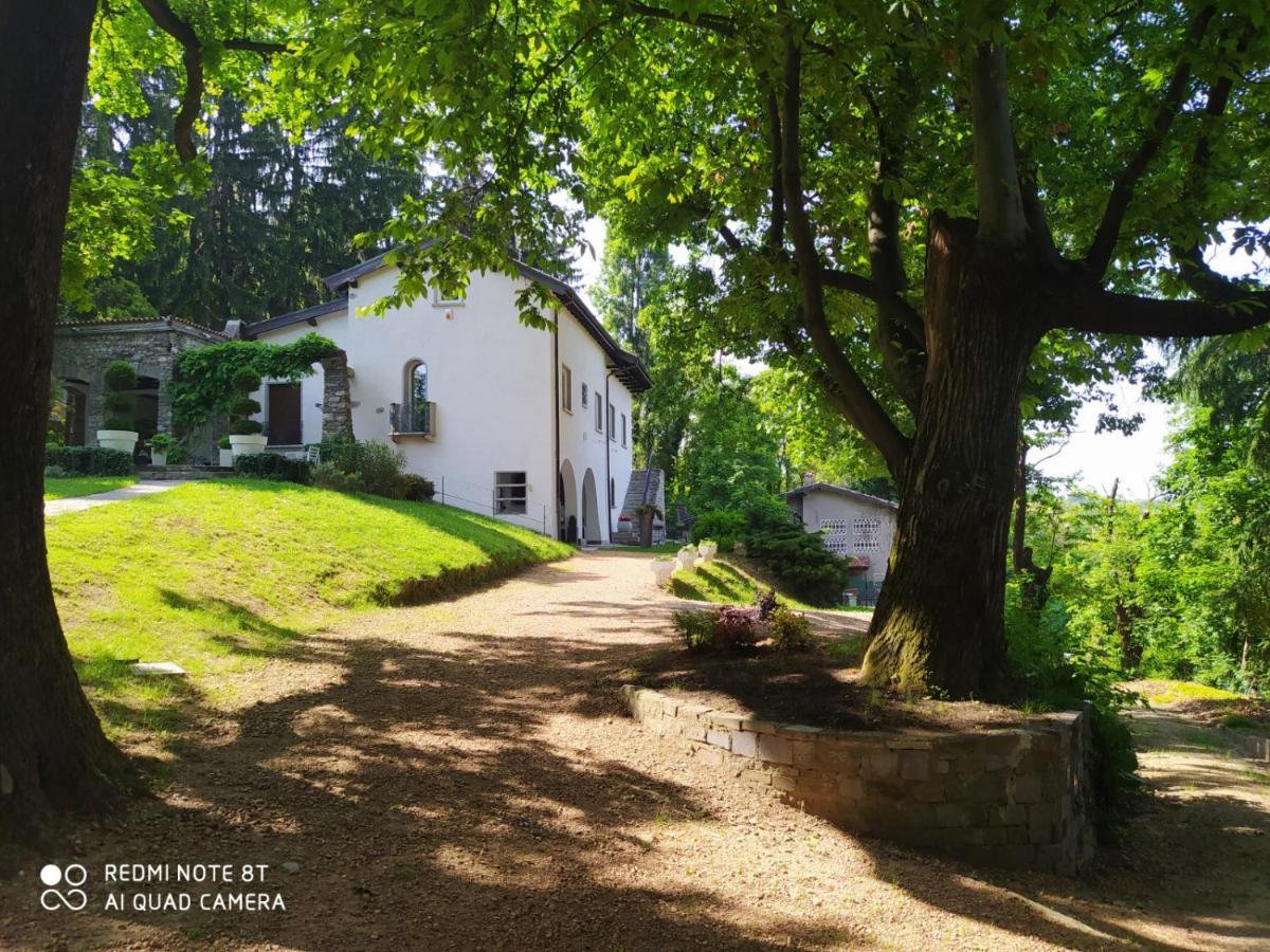 "La Selvetta" Bed And Breakfast Buguggiate Exteriér fotografie
